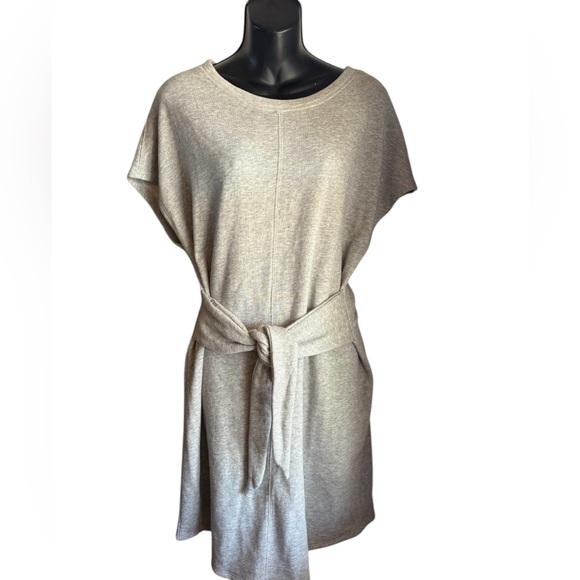 Athleta Sweater mini Dress Womens large Gray Short Sleeve Tie Front Embrace - Picture 9 of 9
